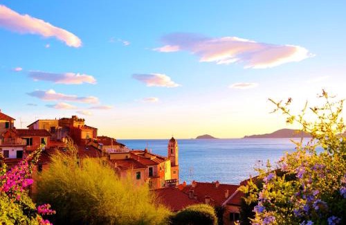 Tellaro House | Gambero Nero