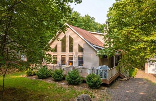 Albrightsville House | Game Area Open Concept 4 BDR