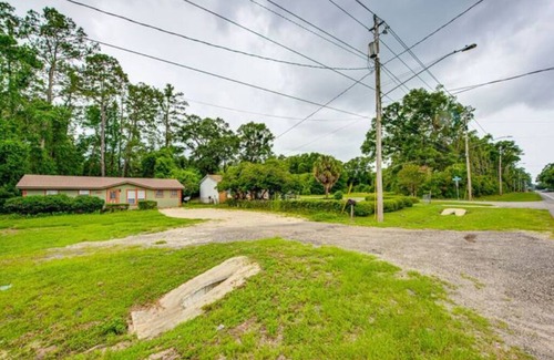 Tallahassee House | Game Getaway 7m to Doak/Downtown, 5 TLH. Private