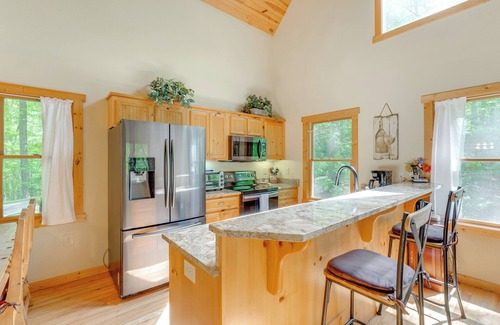 Unaka Cabin | Game Room & 3-Story Deck at Lake Hiwassee Hideaway