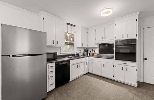 McMurray House | Game Room and Bunks, Sleeps 12, Near Downtown
