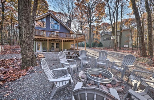 Lake Harmony Estates House | Game Room, Fire Pit and Deck Spacious Poconos Home!