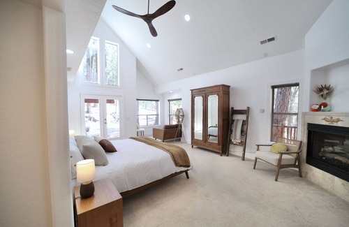 Prescott Cabin | Game Room, Fire Pit, Family & Pet Friendly