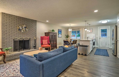 South Westminster House | Game Room + Private Yard: Westminster Home!