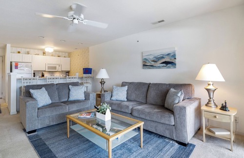Village of Four Seasons Condo | Games, Lake Views, Ease of Access to Unit & Attractions, Family-Friendly, Outdoor Comfort