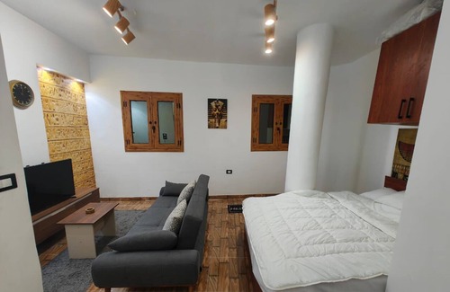 Kafrat al Jabal Apartment | Gamgom Studio