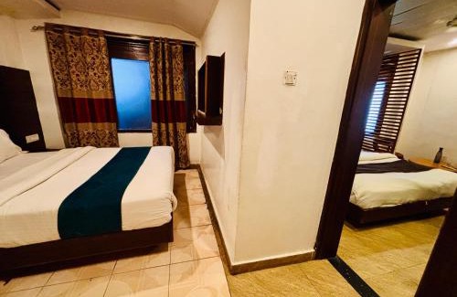 Shimla Hotel | Ganga Near Victory Tunnel & Mall Road Simla in City Center