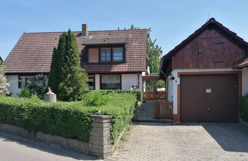 Gebsattel Apartment | Ganz neu Renovierte Große Ferienwohnung Anfang 2023 bei 91541 Rothenburg O.d.t