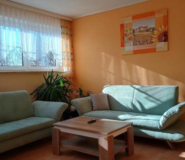 Wertingen Apartment | Ganze Wohnung mit Balkon, bis 5 Personen rund 90 qm