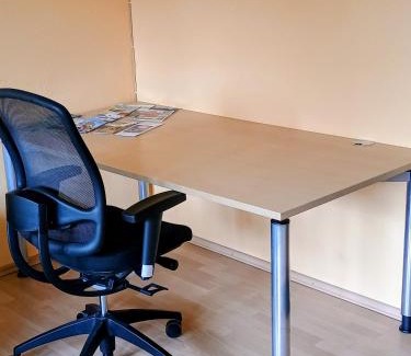 Wertingen Apartment | Ganze Wohnung mit Balkon, bis 5 Personen rund 90 qm