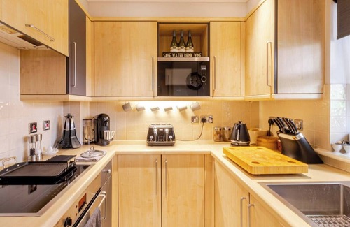 Canonbury Apartment | Garden Apartment Central London– Angel, Islington *5 STARS on AIRBNB*