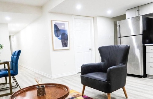 Brantford House | Garden Ave Suite – 3 Mins to Hwy 403