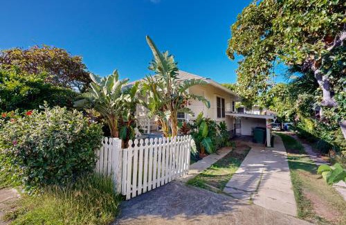 Diamond Head - Kapahulu - St. Louis House | Garden Cottage Unit B