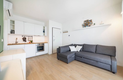 Borghetto Santo Spirito Apartment | Garden by the sea - One-bedroom apartment with swimming pool and large garden