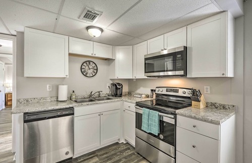 Hendersonville Apartment | Garden-Level Hendersonville Apt: 20 Mi to Broadway