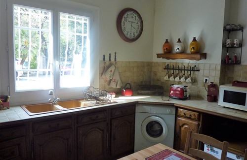 Vallauris House | garden level in super cannes villa residential area 110 m2