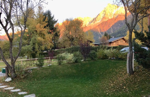 Les Houches Ski Chalet | Garden level mountain chalet Chamonix Valley