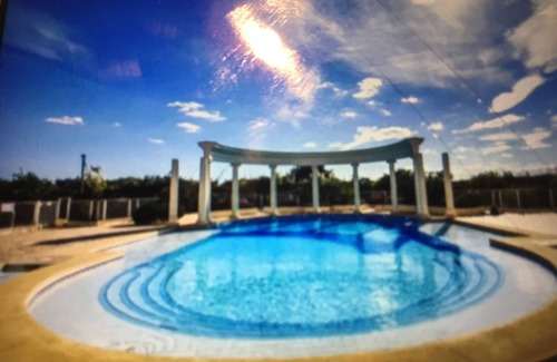 Cap d'Agde Condo | Garden level, renovated apartment 50 m from the beach, shops