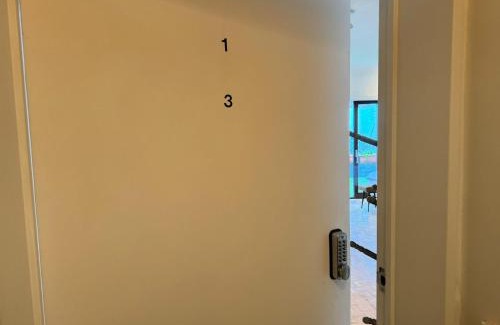 University District Apartment | Garden loft in city center Meir 1FL