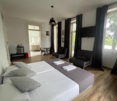 Viseu House | Garden Place Alojamento Local