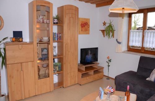 Steingadele Apartment | Garden Stay in Steingaden