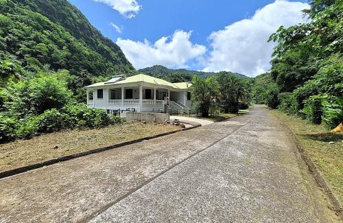 Roseau Apartment | Garden View Apartments