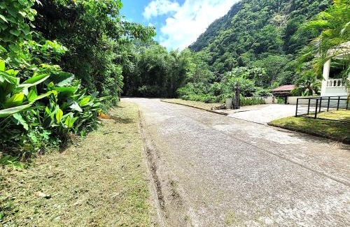 Roseau Apartment | Garden View Apartments