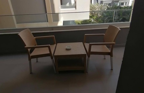 Heliopolis Apartment | Garden View Studio - 5 min from Airport