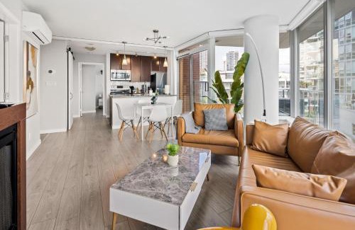 Crosstown Apartment | GardenView Modern Condo with Parking, Gym, Pool, AC