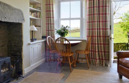 Burtersett House | Gardenwell Cottage