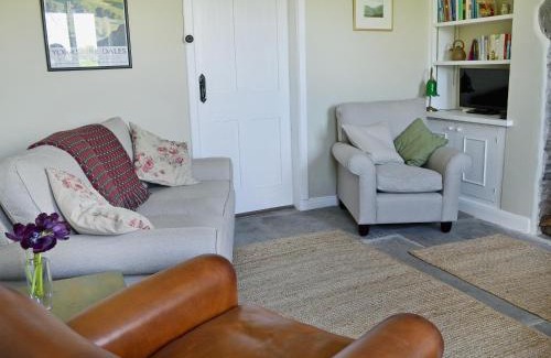 Burtersett House | Gardenwell Cottage