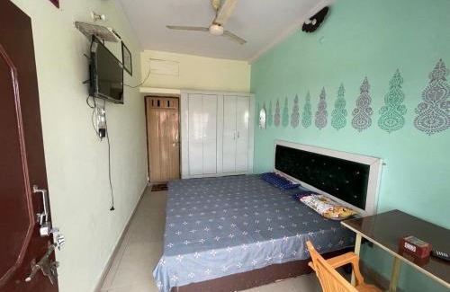 Bharatpur House | GARG COMPLEX GUESTHOUSE