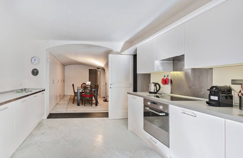 Genoa Historical Centre Apartment | Garibaldi Glamorous Apartment by Wonderful Italy