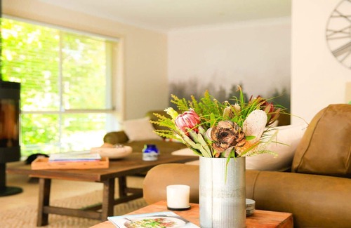 Bundanoon House | Garland Park - classic family home