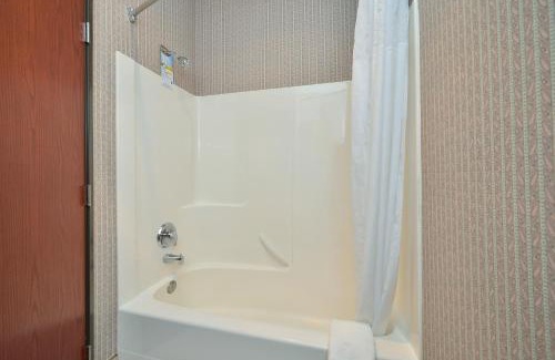 Liberty Lake Hotel | Garner Hotel Liberty Lake by IHG