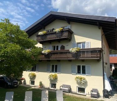 Brunico House | Garni Hattlerhof B&B