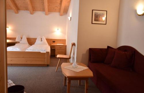 Corvara in Badia Bed & Breakfast | Garni Haus Tyrol