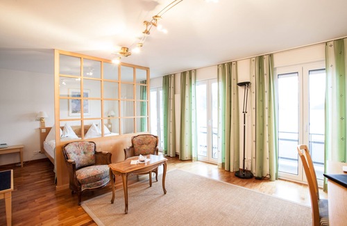 Weggis Hotel | Garni Hotel Frohburg