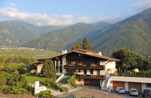 Laces Hotel | Garni - Hotel Rinner Julia