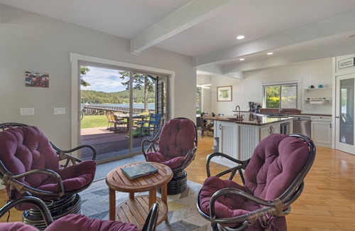 Friday Harbor House | Garrison Bay Beach House- n