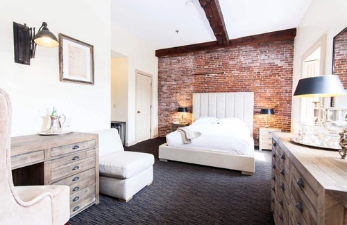 Newburyport Hotel | Garrison Inn Boutique Hotel