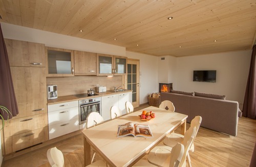 Mitterhofen Apartment | Gartenapartment Mandl Zell am See Sauna Pool 75 qm