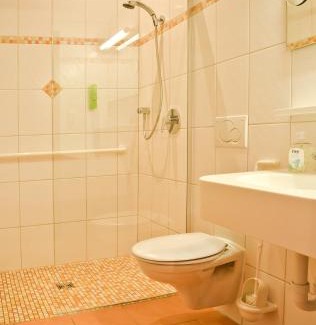 Lauchringen Hotel | Gartenhotel Feldeck