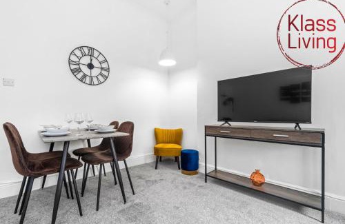 Coatbridge Apartment | Garturk Apartment by Klass Living Coatbridge