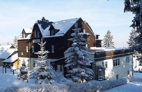Baerenburg Hotel | Gasthaus Kobär