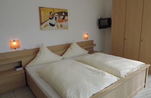 Wiesemscheid Hotel | Gasthaus Weber