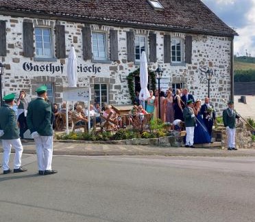 Sundern Bed & Breakfast | Gasthof Feische