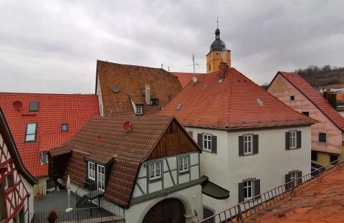 Sommerhausen Hotel | Gasthof Hotel Weinbau "Zum Goldenen Ochsen"