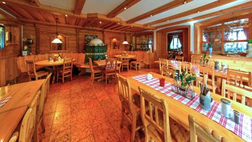 Raisting Hotel | Gasthof zur Post
