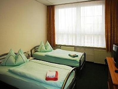 Prenzlau House | Gaststätte & Pension Am Tanger